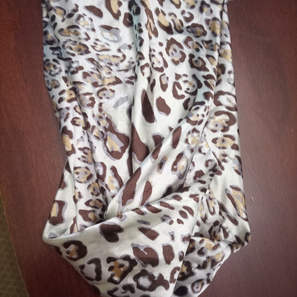 Leopard Print Infinity Scarf - Picture 3 of 3